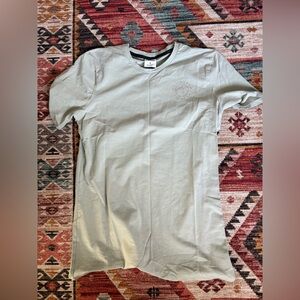 Men’s Medium Gymshark Tee